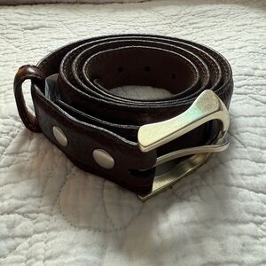 Vintage Bison size 46 Men's Pinnacle Brown Leather Belt in good used condition